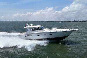 2001 Tiara Yachts 52 Sport Yacht thumbnail 1