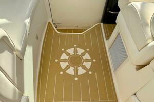 No Worries 42ft Cruisers Yachts Yacht For Sale