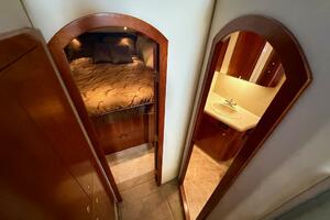 No Worries 42ft Cruisers Yachts Yacht For Sale