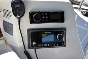 2010 38 Silverton Sedan Bridge - Pura Vida