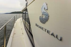 Cheers 35ft Beneteau Yacht For Sale