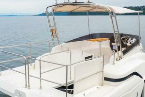 Cheers 35ft Beneteau Yacht For Sale