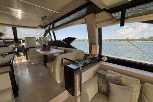 2018 Azimut 66 Flybridge thumbnail 32