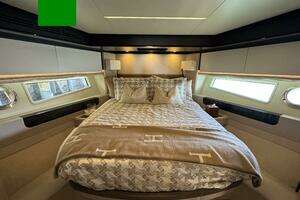2018 Azimut 66 Flybridge thumbnail 39