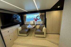 2018 Azimut 66 Flybridge thumbnail 49