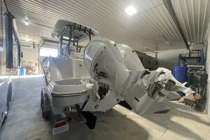 Twin Yamaha Outboards on Stingray Center Console – Rear View