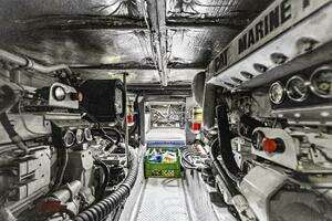 1998 Sea Ray 480 Sedan Bridge thumbnail 36