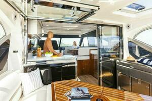 50FT (15.32M) RIVIERA