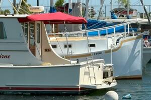 Birne 31ft Blue Seas Yacht For Sale