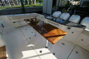 2021 Boston Whaler 405 Conquest thumbnail 52