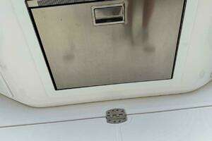 2021 Boston Whaler 405 Conquest thumbnail 47