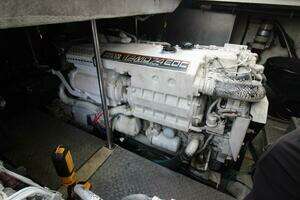 2002 Regal 4260 Commodore thumbnail 40