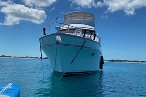 Johnson  amp  Johnson 52ft Jefferson Yacht For Sale