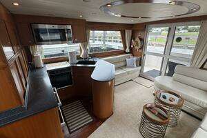 2007 Jefferson 52 Pilothouse SE thumbnail 17