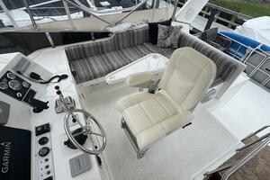 Johnson  amp  Johnson 52ft Jefferson Yacht For Sale