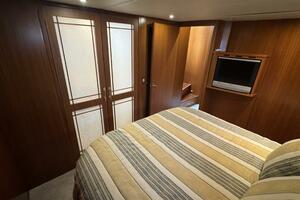 Johnson  amp  Johnson 52ft Jefferson Yacht For Sale