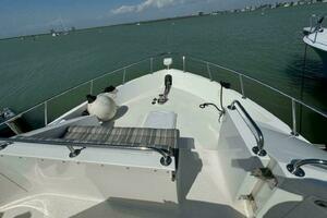 Johnson  amp  Johnson 52ft Jefferson Yacht For Sale