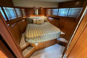 Johnson  amp  Johnson 52ft Jefferson Yacht For Sale