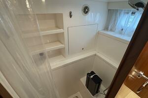 Johnson  amp  Johnson 52ft Jefferson Yacht For Sale