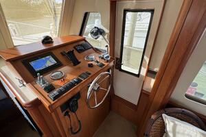 Side Trip 34ft Mainship Yacht For Sale