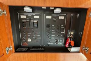 Side Trip 34ft Mainship Yacht For Sale