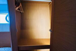 Hanging Locker - 2nd Cabin