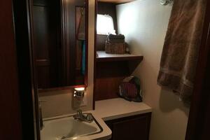 Concrete Idea 48ft Hatteras Yacht For Sale