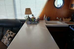 Concrete Idea 48ft Hatteras Yacht For Sale