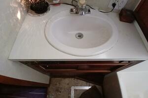 Concrete Idea 48ft Hatteras Yacht For Sale