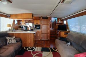 Concrete Idea 48ft Hatteras Yacht For Sale