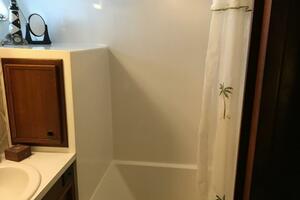 Concrete Idea 48ft Hatteras Yacht For Sale