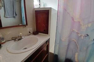 Concrete Idea 48ft Hatteras Yacht For Sale