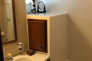 Concrete Idea 48ft Hatteras Yacht For Sale