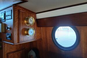 Concrete Idea 48ft Hatteras Yacht For Sale