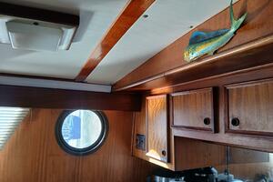 Concrete Idea 48ft Hatteras Yacht For Sale