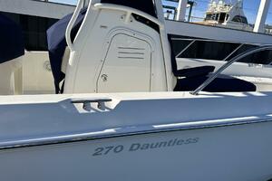 Bae Life 27ft Boston Whaler Yacht For Sale