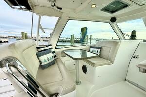 34ft Boston Whaler Yacht For Sale