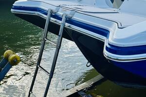 25ft Starcraft Yacht For Sale