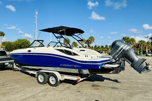 25ft Starcraft Yacht For Sale