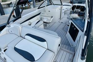 25ft Starcraft Yacht For Sale