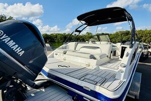 25ft Starcraft Yacht For Sale