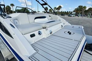 25ft Starcraft Yacht For Sale