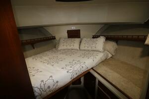 37ft Tollycraft Yacht For Sale