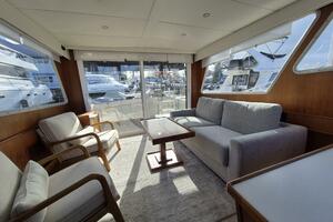 37ft Tollycraft Yacht For Sale