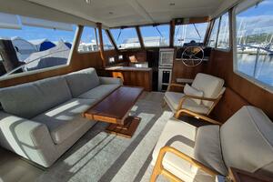 37ft Tollycraft Yacht For Sale