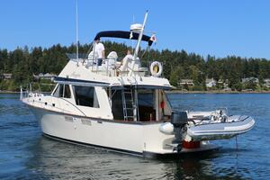 37ft Tollycraft Yacht For Sale