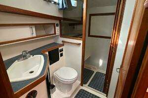 1997 Sabre SABRELINE 474 Trawler thumbnail 15