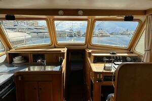 1997 Sabre SABRELINE 474 Trawler thumbnail 7