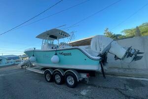LIVING SIMPLE 28ft Mako Yacht For Sale