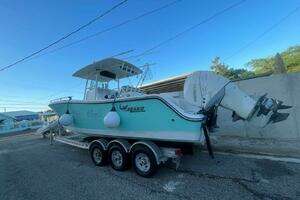 2016 Mako 284 Center Console thumbnail 2